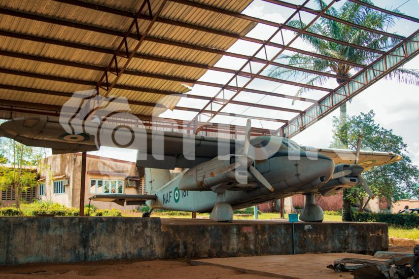 A war plane in the Nigerian National War Museum