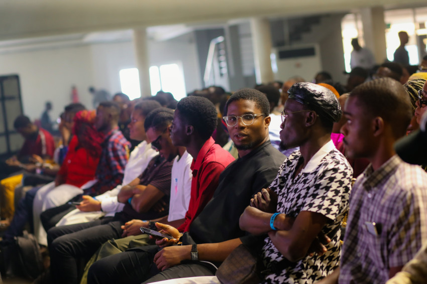 Attendees sitting at UDC 2024