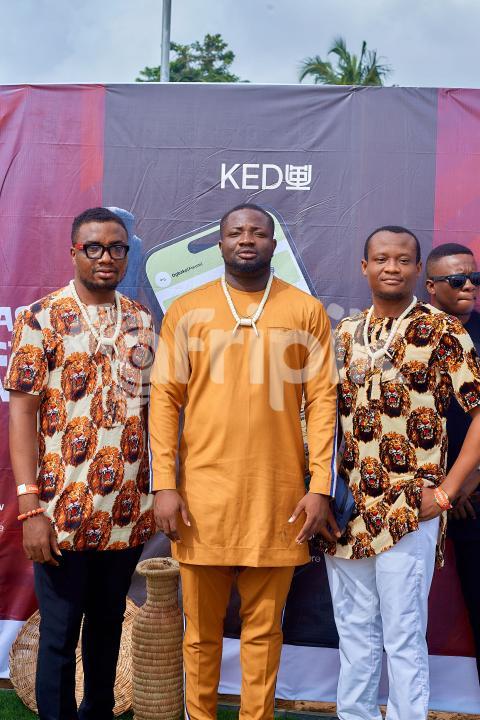 Boys posing on traditional outfits 6